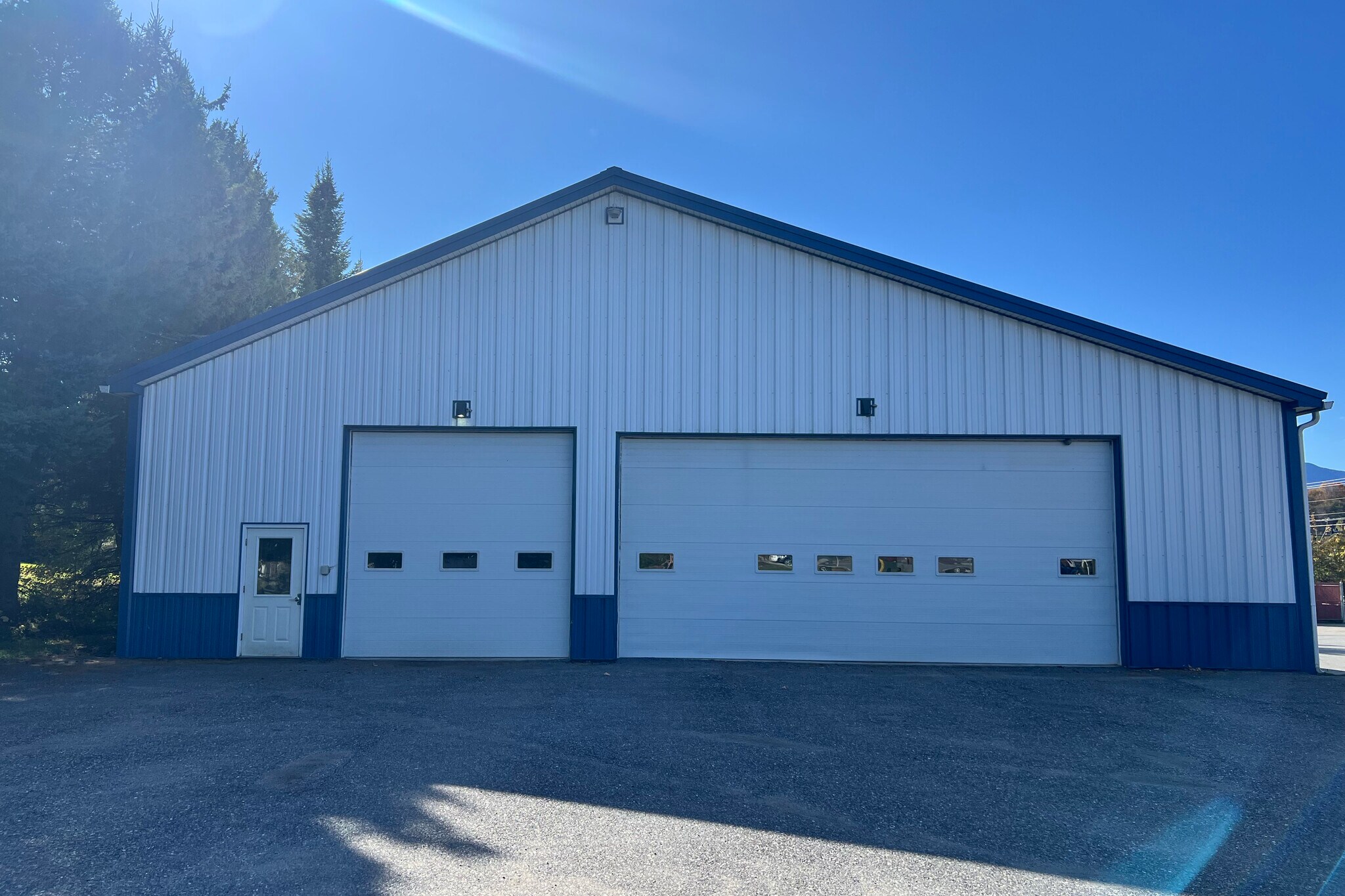 589 Vermont Rte 100, Morristown, VT for lease Primary Photo- Image 1 of 2