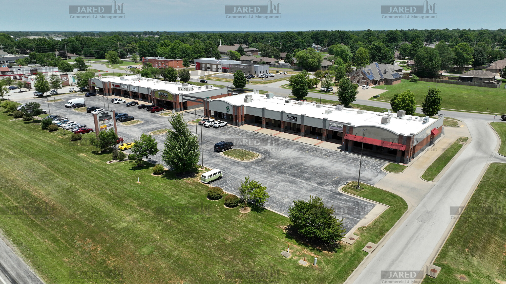 701-703 N McCroskey St, Nixa, MO for lease Building Photo- Image 1 of 9