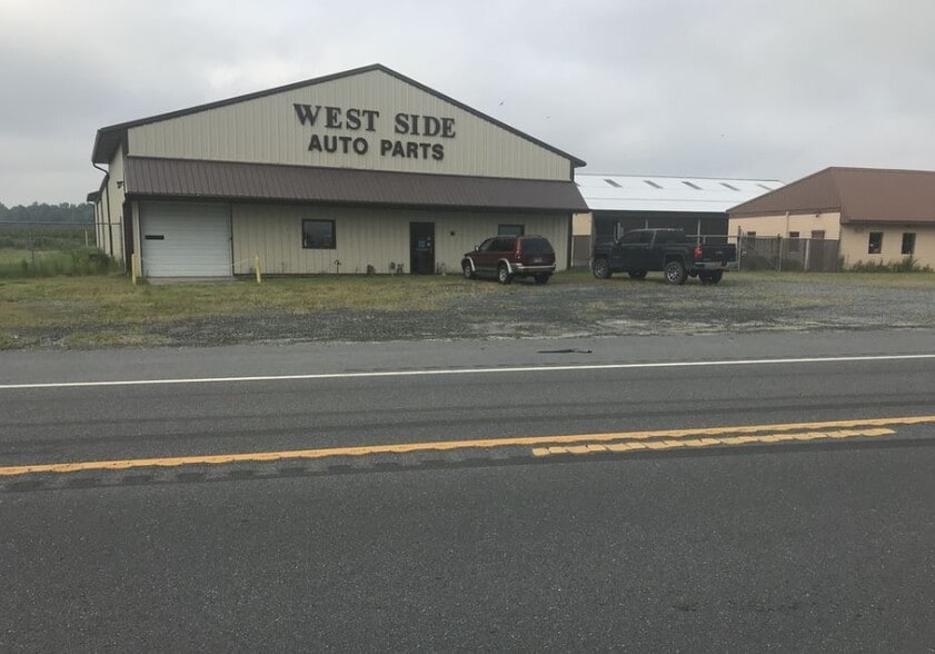 4728 Sharptown Rd, Laurel, DE for sale - Primary Photo - Image 1 of 1