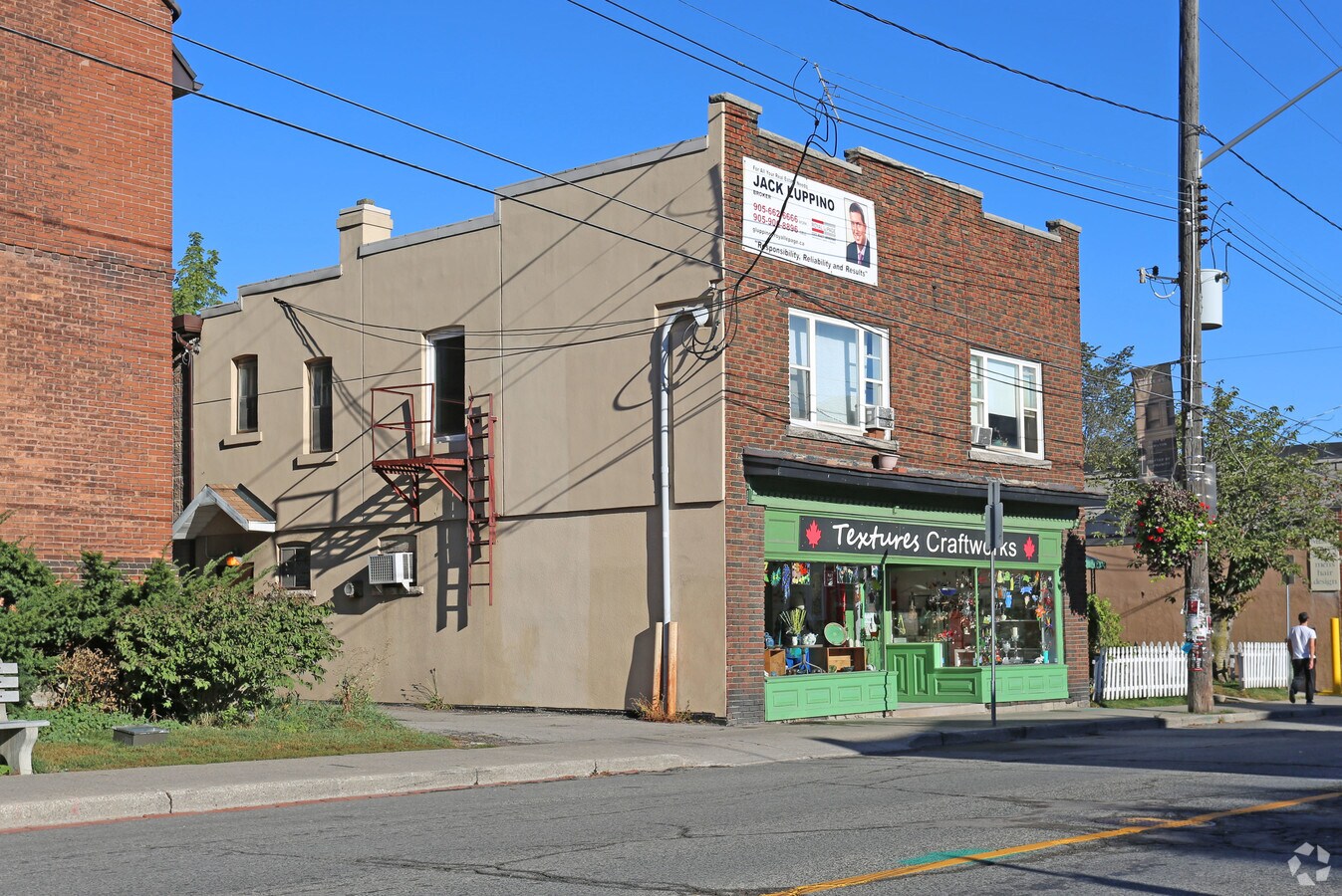 236 Locke St S, Hamilton, ON L8P 4B7