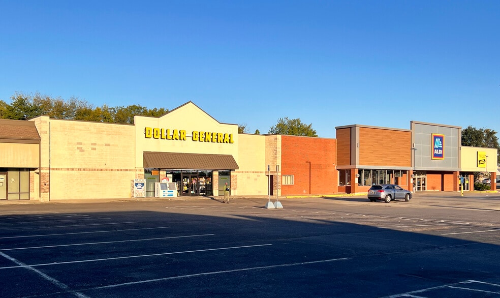 8320-8404 Michigan Rd, Indianapolis, IN for lease - Building Photo - Image 3 of 4