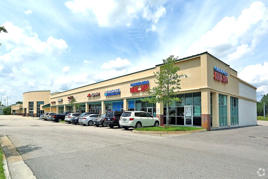 1620 Cedar Rd, Chesapeake, VA for sale - Primary Photo - Image 1 of 1