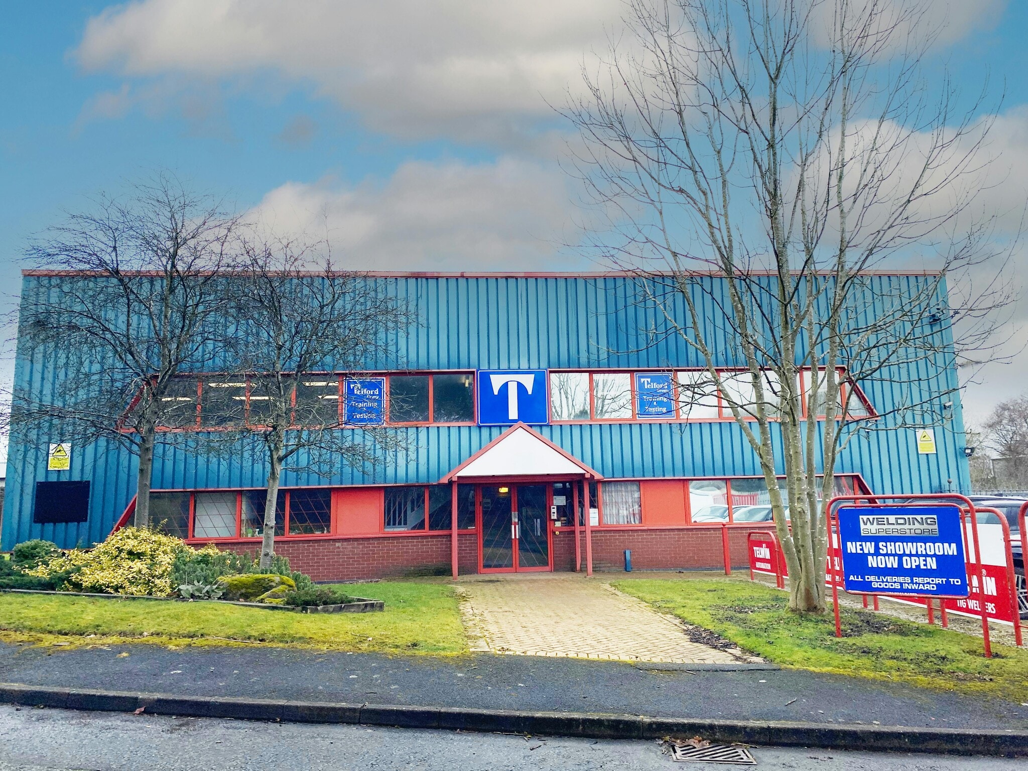 Stafford Park 1, Telford for sale Primary Photo- Image 1 of 1