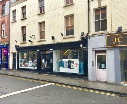 2-4 Clasketgate, Lincoln for sale Primary Photo- Image 1 of 1