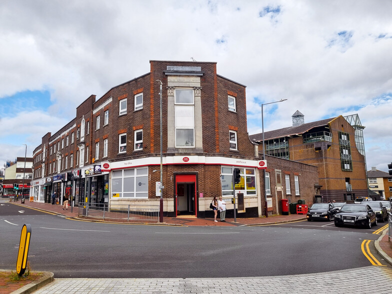 18-36 Grosvenor Rd, Tunbridge Wells for lease - Building Photo - Image 2 of 4