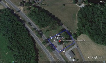 4702-4704 Dupont Pky, Townsend, DE - aerial  map view