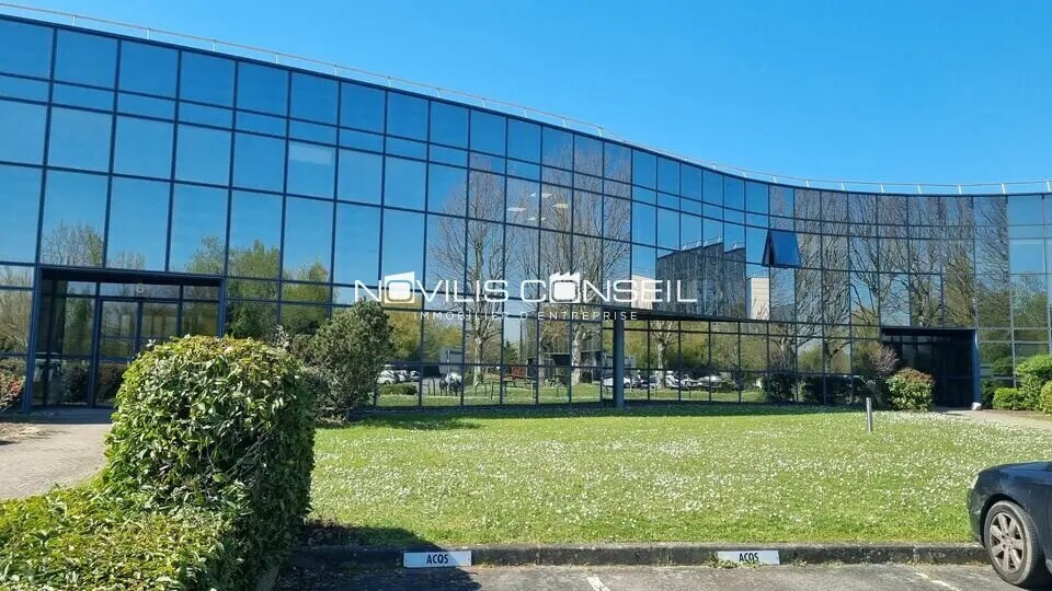 Office in Toulouse for lease - Building Photo - Image 1 of 6