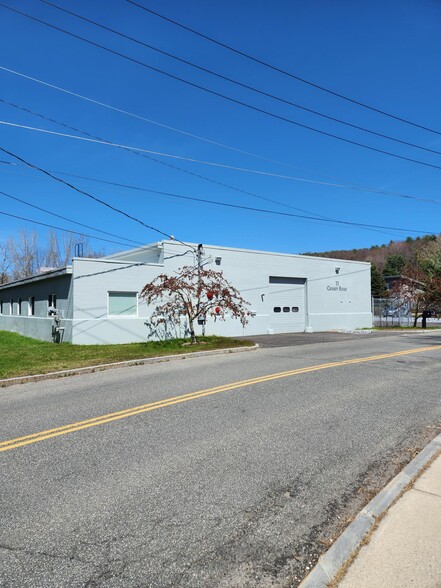 11 Crissey Rd, Great Barrington, MA for sale - Building Photo - Image 1 of 10