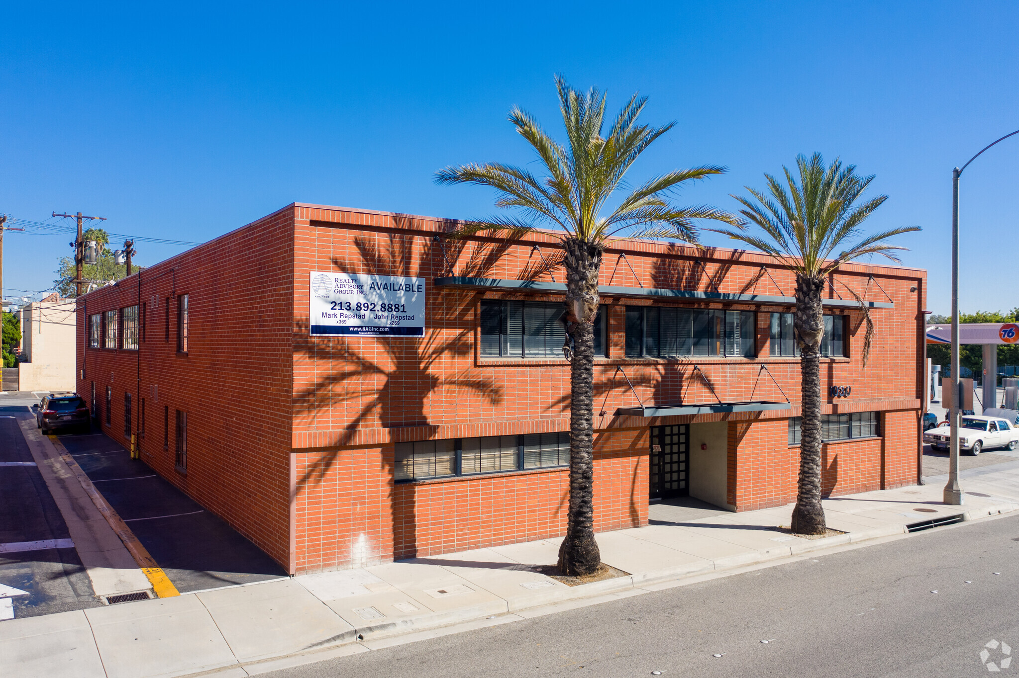 1030 S Arroyo Pky, Pasadena, CA for lease Primary Photo- Image 1 of 6