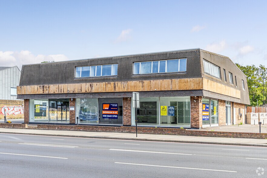 359 Bromley Rd, London for lease - Primary Photo - Image 1 of 2
