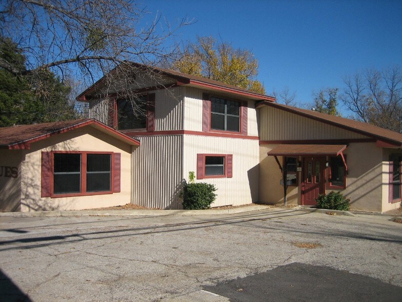 401 E Randol Mill Rd, Arlington, TX for sale - Building Photo - Image 1 of 1