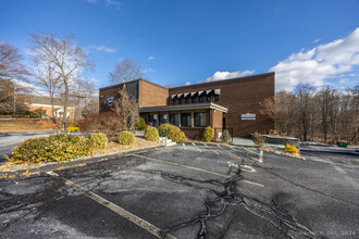 350 S Main St, Cheshire, CT for sale Building Photo- Image 2 of 14