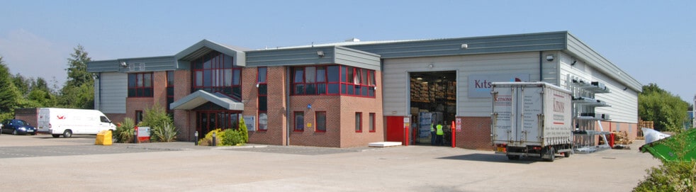 Sharps Clos, Portsmouth for sale - Primary Photo - Image 1 of 1