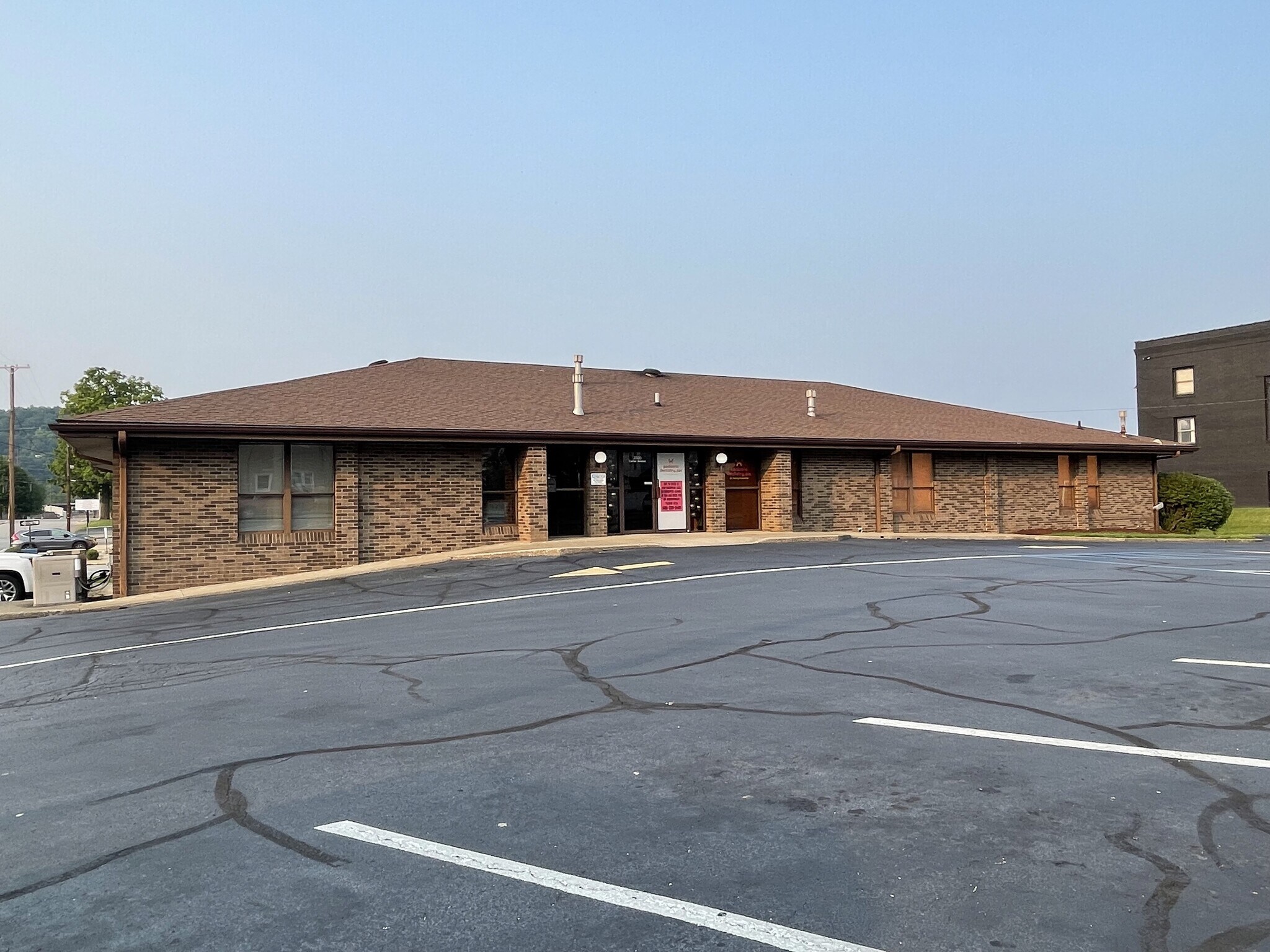 2000 Carter Ave, Ashland, KY for sale Building Photo- Image 1 of 1