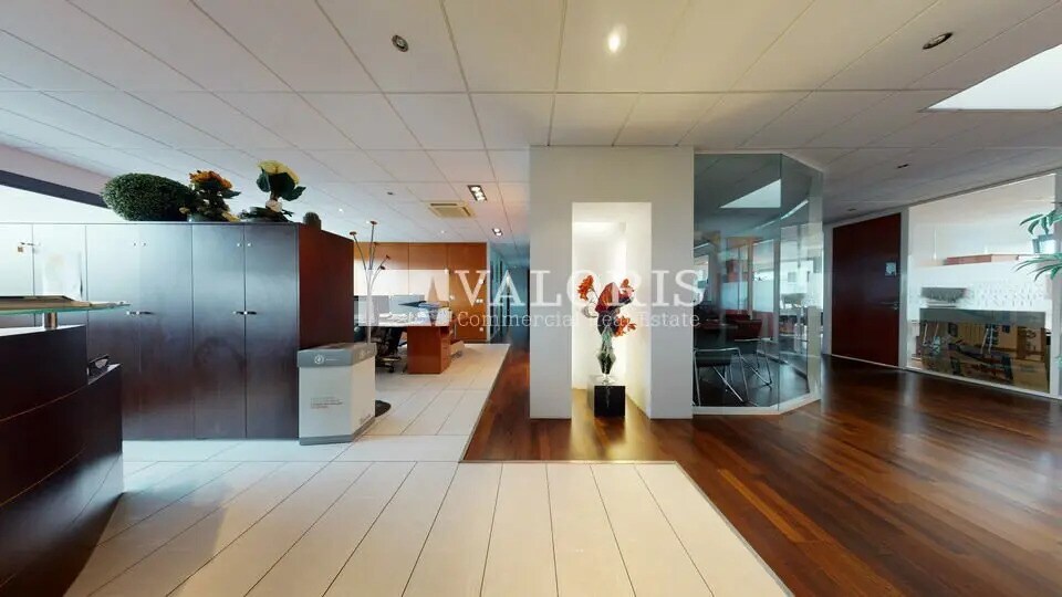 Office in Dardilly for sale - Interior Photo - Image 2 of 9