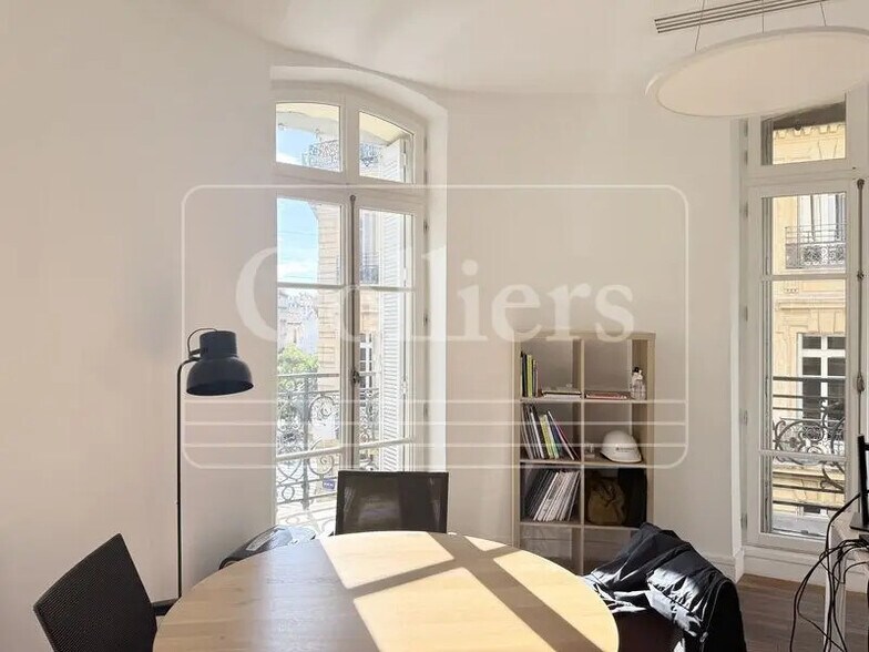 19 Rue De La Republique, Marseille for lease - Interior Photo - Image 1 of 5