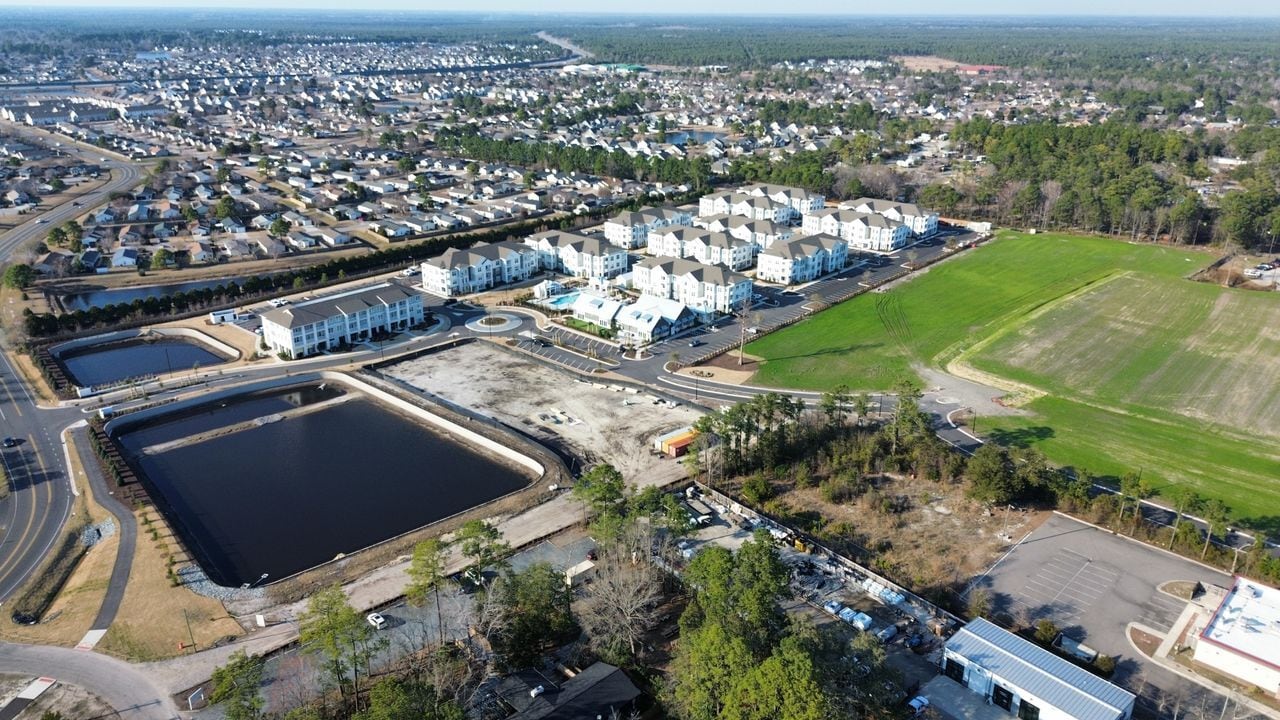 7241 Market Street, Wilmington, NC for lease Building Photo- Image 1 of 4