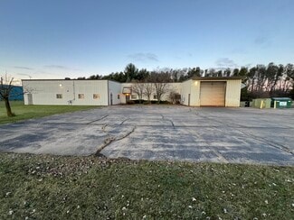 More details for 290 Industrial Drive dr, Waupaca, WI - Industrial for Sale