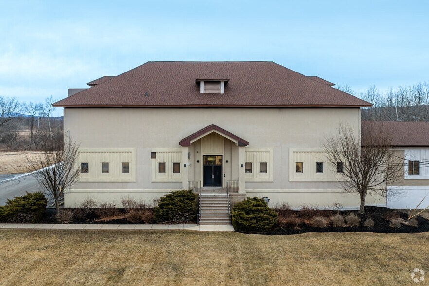 197 Commerce Dr, Scott Township Lackawanna, PA for sale - Primary Photo - Image 1 of 1