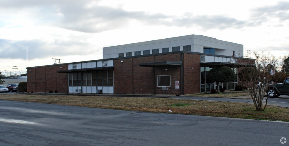 505 W Hickory St, Jacksonville, AR for sale - Primary Photo - Image 1 of 2