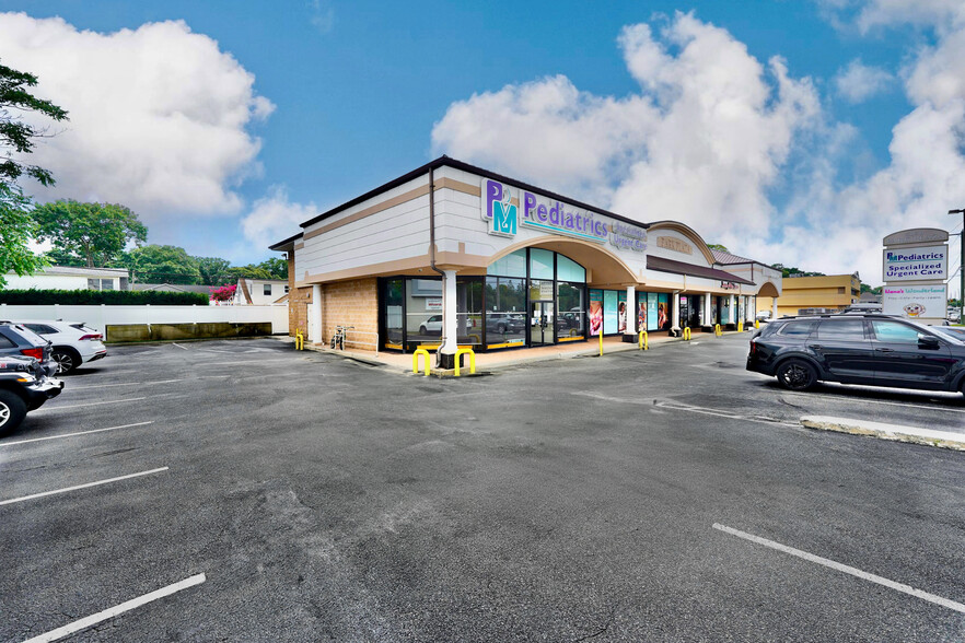 5050 Sunrise Hwy, Massapequa Park, NY for sale - Building Photo - Image 2 of 6