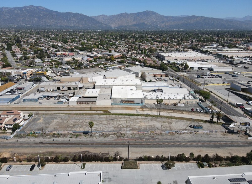 4301 Temple City Blvd, El Monte, CA for lease - Primary Photo - Image 1 of 7