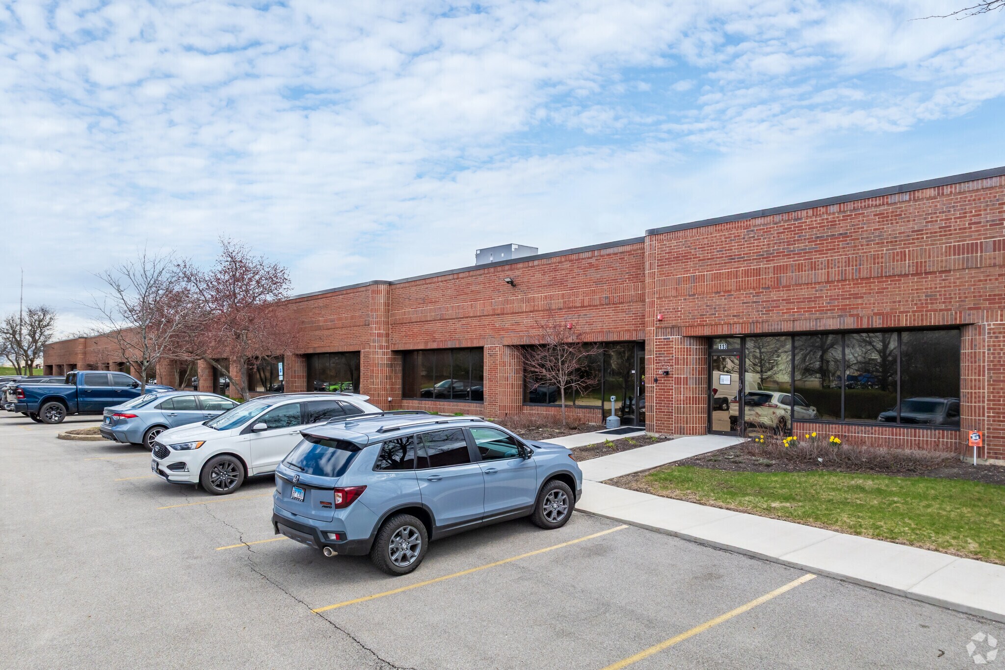 1201 E Wiley Rd, Schaumburg, IL for sale Primary Photo- Image 1 of 1