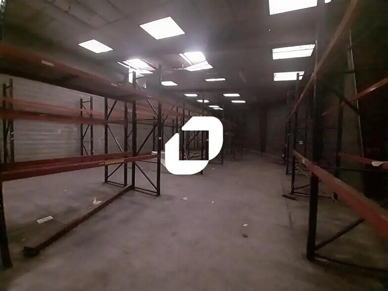 Office in La Chapelle-sur-Erdre for lease - Interior Photo - Image 2 of 7