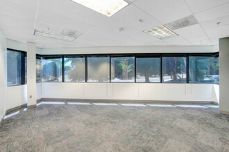 9301 Corbin Ave, Northridge, CA for lease Building Photo- Image 2 of 8