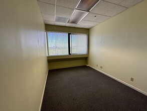 900 E Indiantown Rd, Jupiter, FL for lease Interior Photo- Image 2 of 4