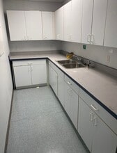 1602-1648 N Perry Rd, Pontiac, MI for lease Interior Photo- Image 2 of 5