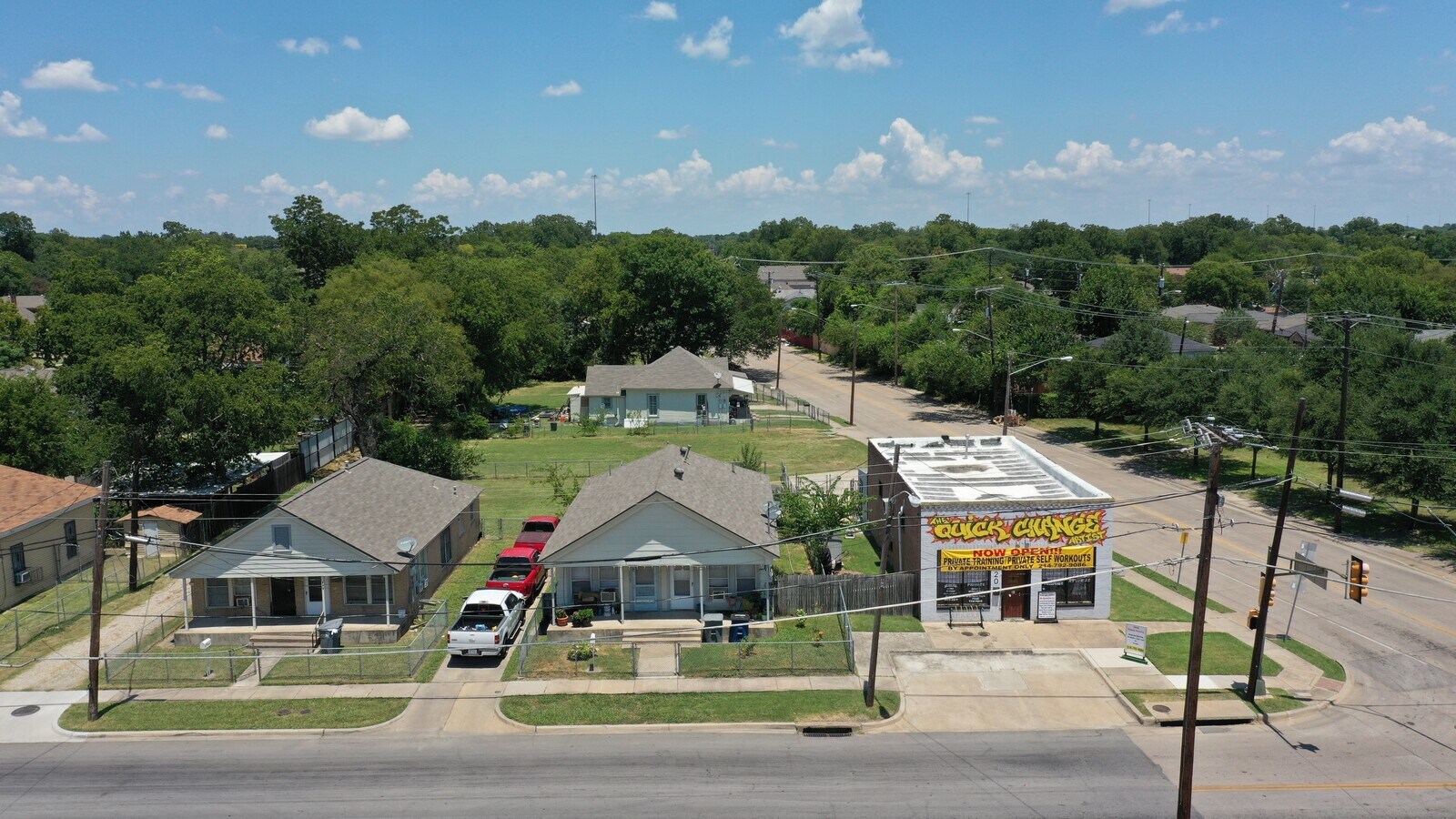 820 S Carroll Ave, Dallas, TX 75223
