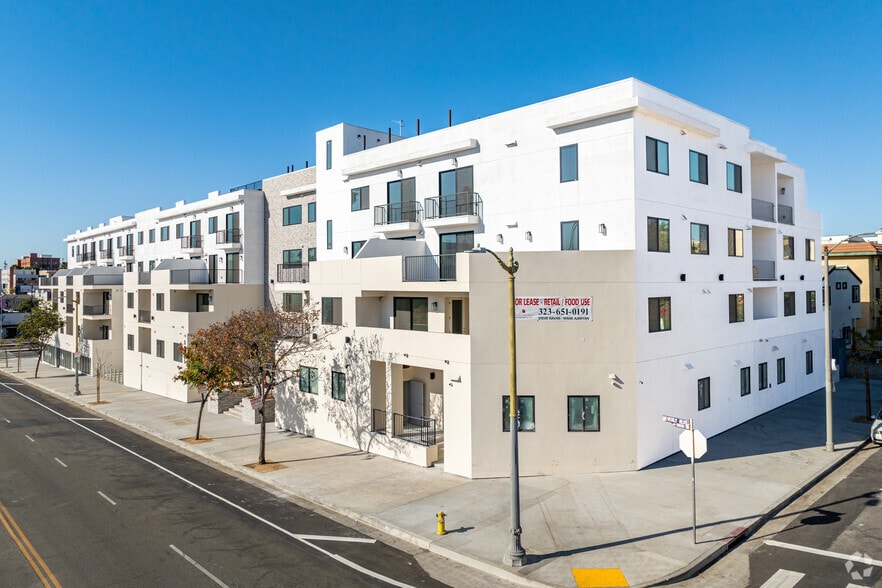 3979 Beverly Blvd, Los Angeles, CA for lease - Building Photo - Image 3 of 7