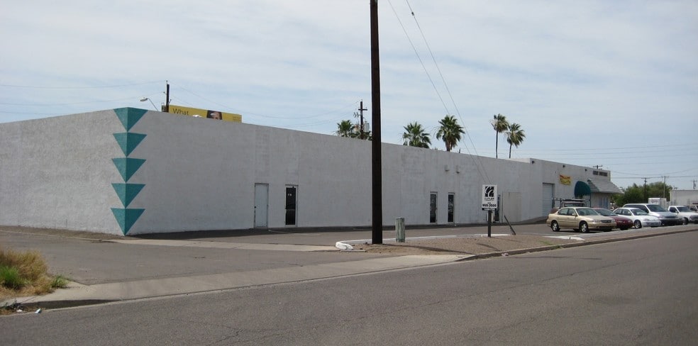 2901 W Thomas Rd, Phoenix, AZ for lease - Building Photo - Image 3 of 15