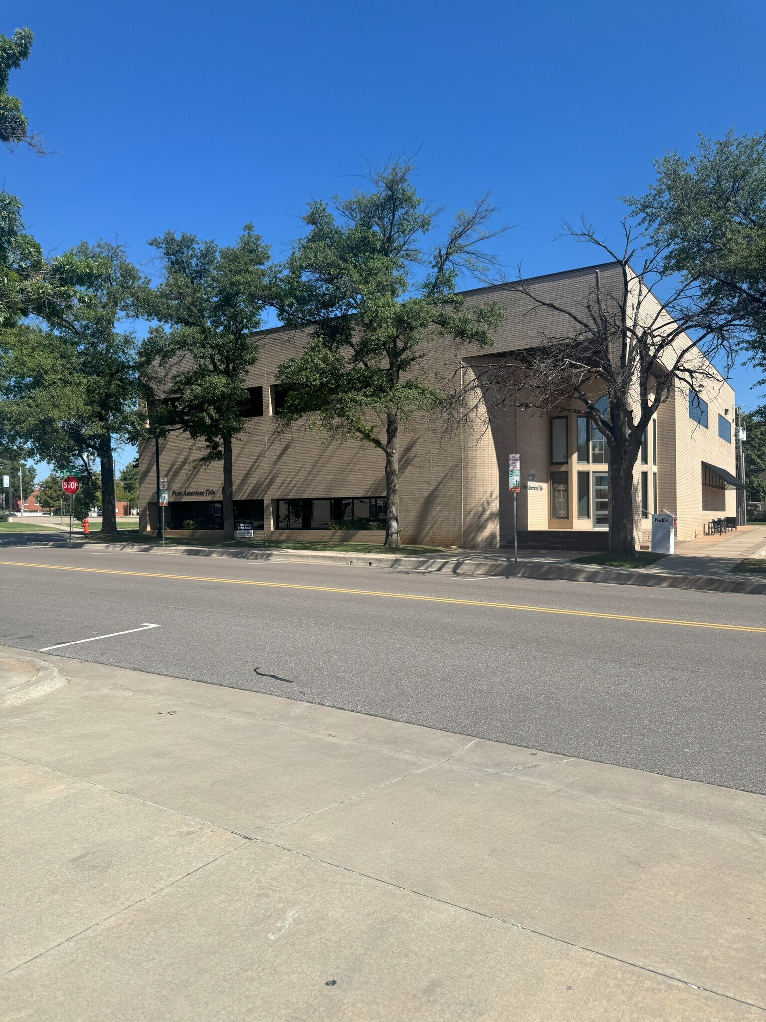 133 NW 8th St, Oklahoma City, OK for lease Building Photo- Image 1 of 7