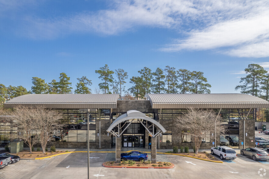 22710-22720 Professional Dr, Kingwood, TX for lease - Building Photo - Image 2 of 4