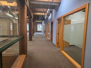702-722 N 1st St N, Minneapolis, MN for lease Interior Photo- Image 2 of 8