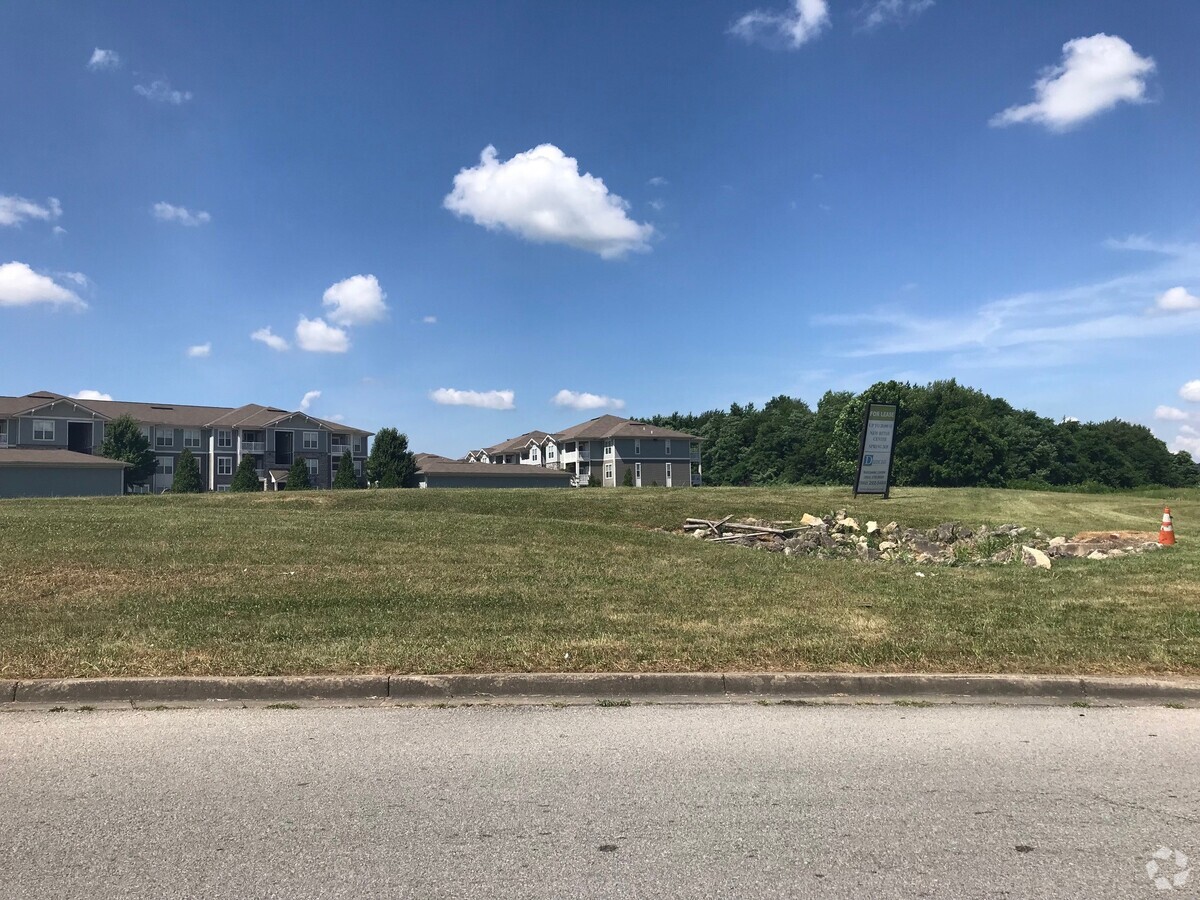 11750 Interchange Dr, Louisville, KY 40229 | LoopNet