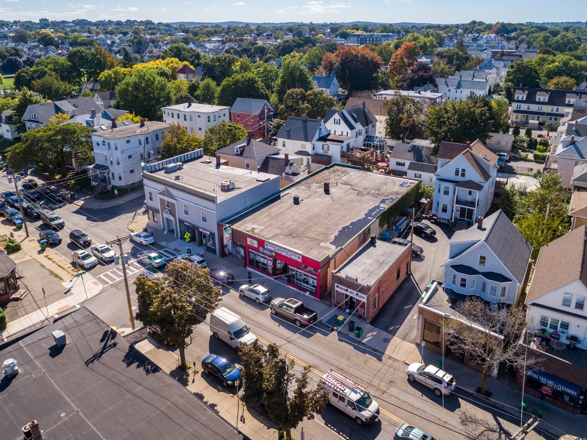393 Main St, Medford, MA 02155