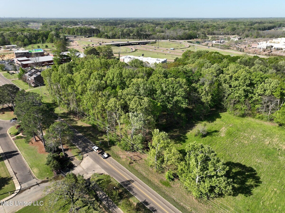 243 Sunnybrook Rd, Ridgeland, MS 39157 Land for Sale