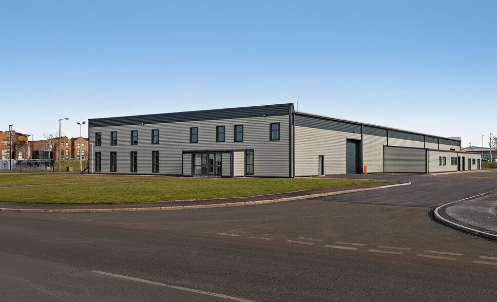 Compass Industrial Park, Spindus RD, Liverpool for lease - Building Photo - Image 2 of 16