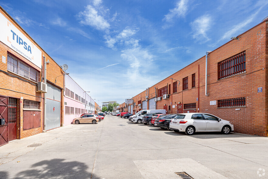 Calle Sepúlveda, 6, Alcobendas, Madrid for lease - Building Photo - Image 3 of 3