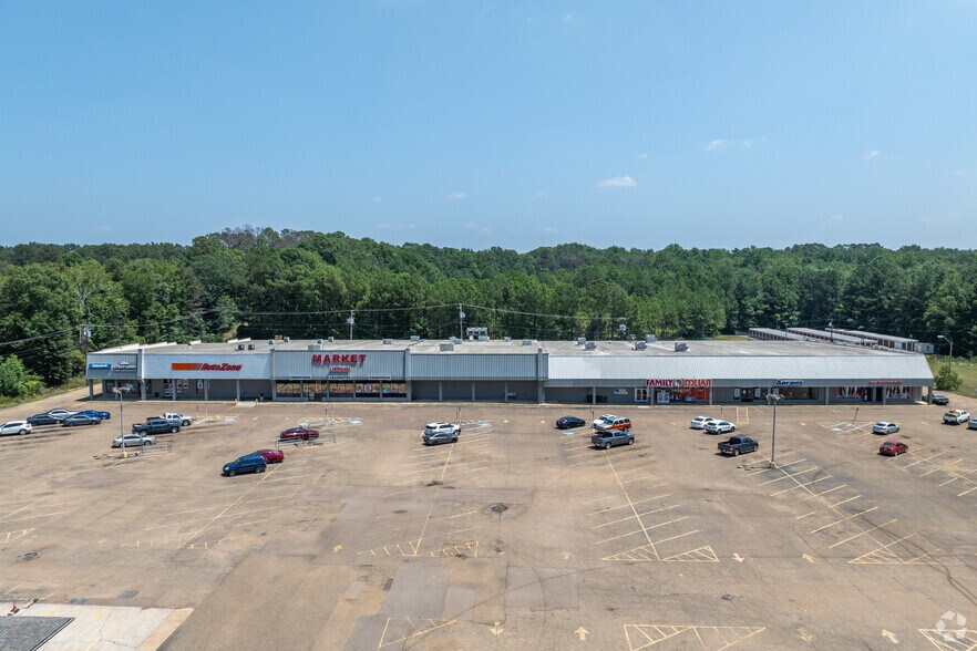 150 Trade Center Ln, Hazlehurst, MS for sale - Primary Photo - Image 1 of 1