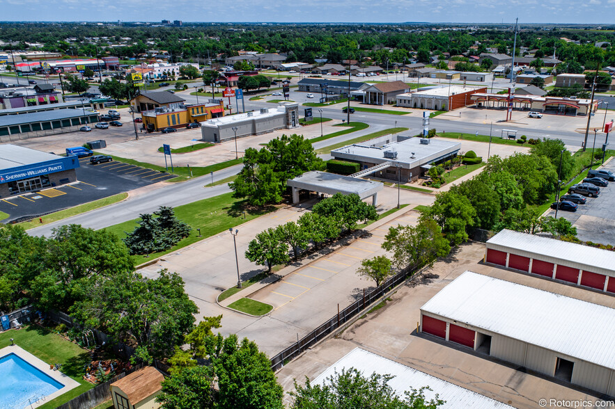 6201 NW Cache Rd, Lawton, OK for sale - Building Photo - Image 3 of 15