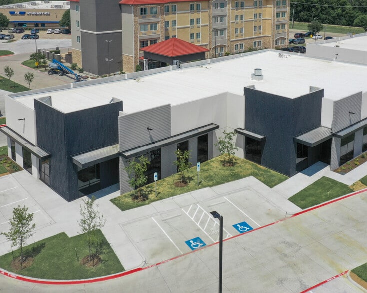 240 W Exchange Pky, Allen, TX for lease - Building Photo - Image 2 of 5