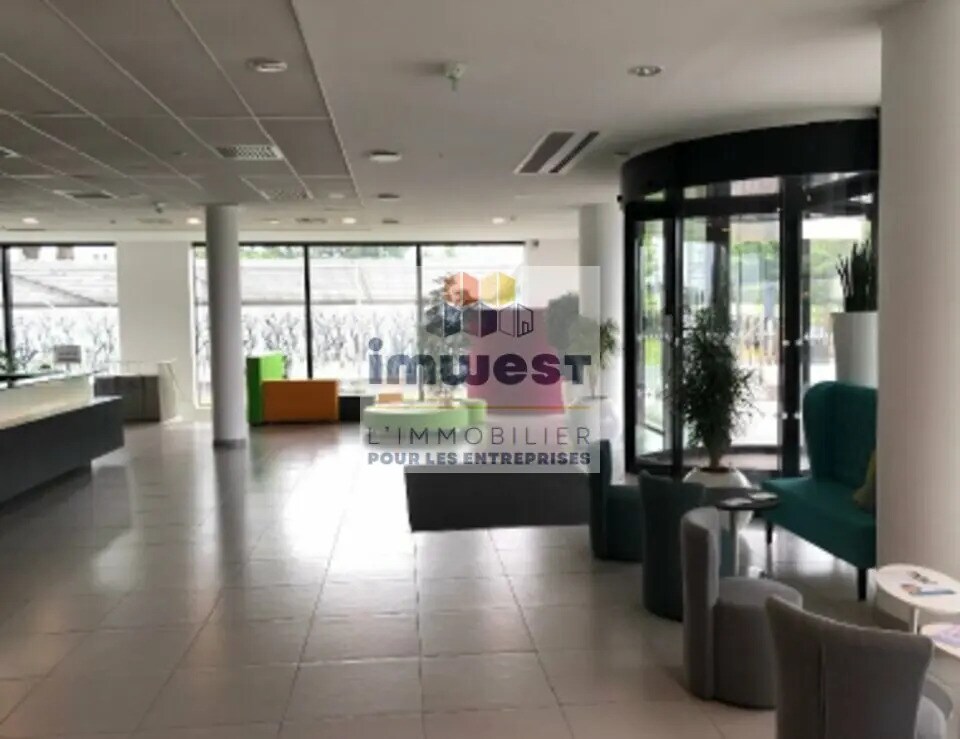 Office in Rennes for lease Building Photo- Image 1 of 10