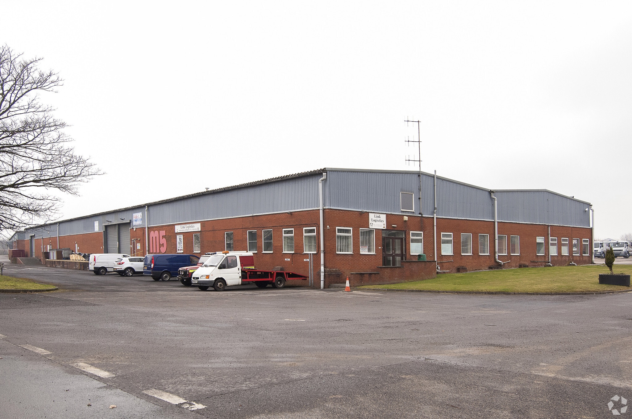 Mulberry, Heywood for sale Primary Photo- Image 1 of 1