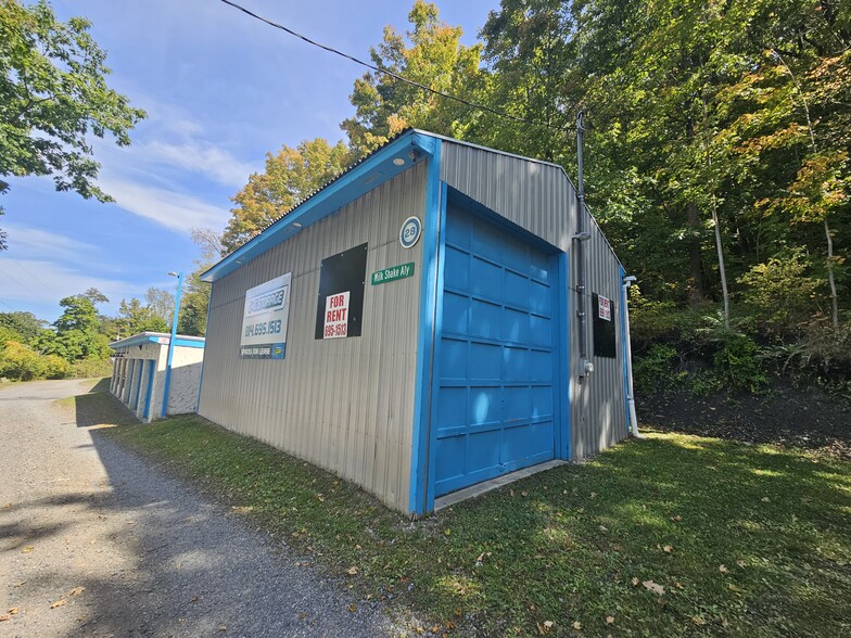 126 Milk Shake Aly aly, Duncansville, PA for lease - Building Photo - Image 2 of 5