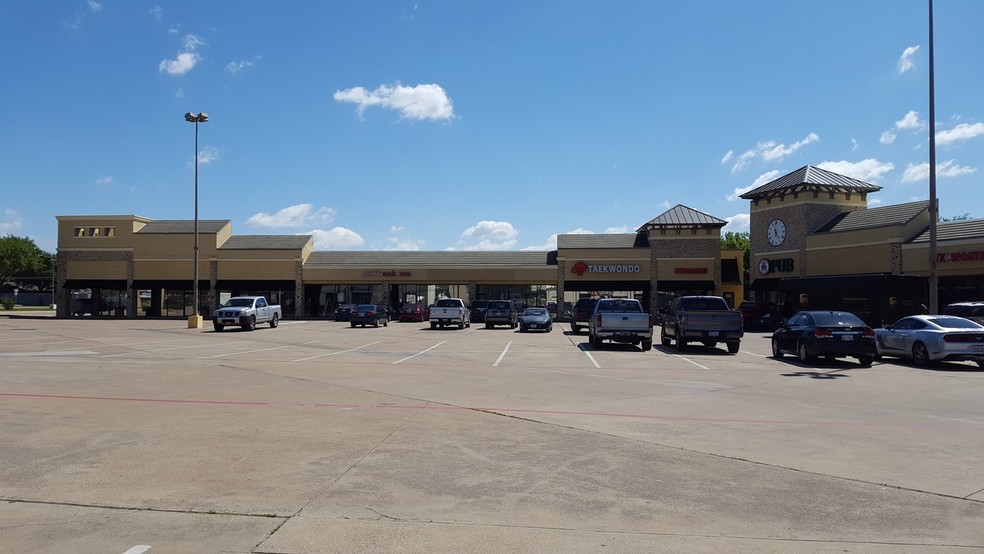 2816-2828 Central Dr, Bedford, TX for lease - Other - Image 3 of 4