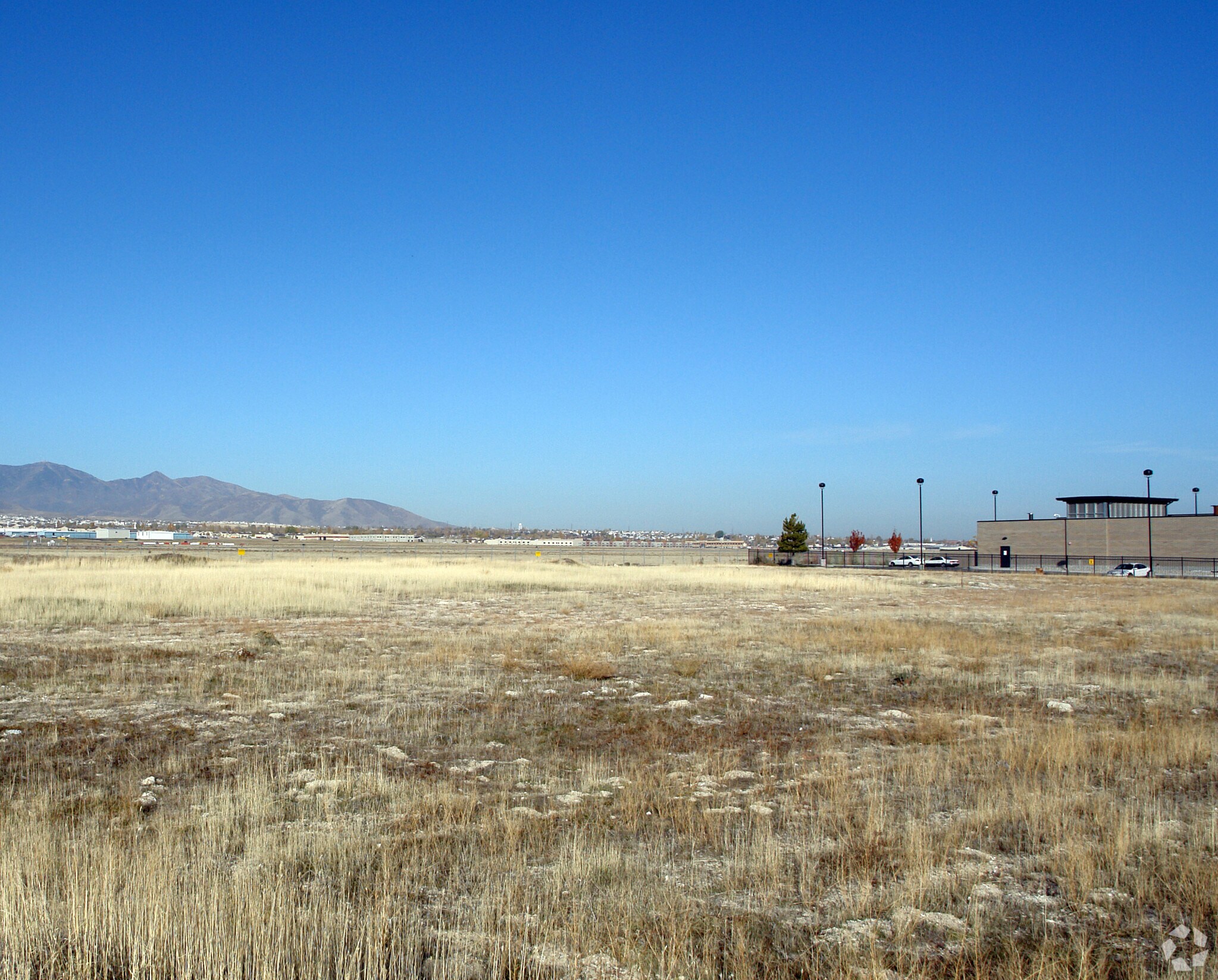 7316-7344 S Campus View Dr, West Jordan, UT for sale Primary Photo- Image 1 of 1